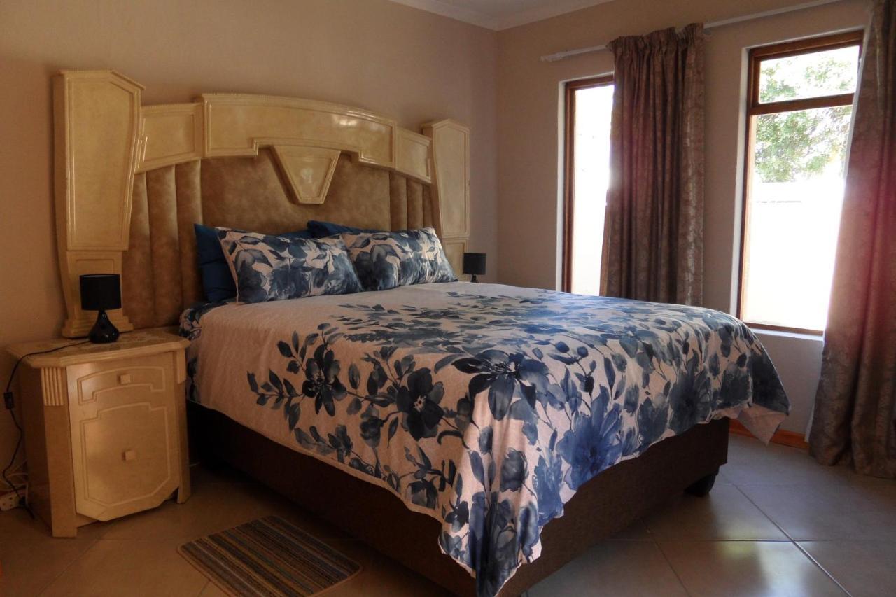 Garden Wing Apartamento Upington Exterior foto