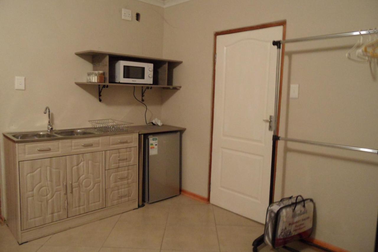 Garden Wing Apartamento Upington Exterior foto
